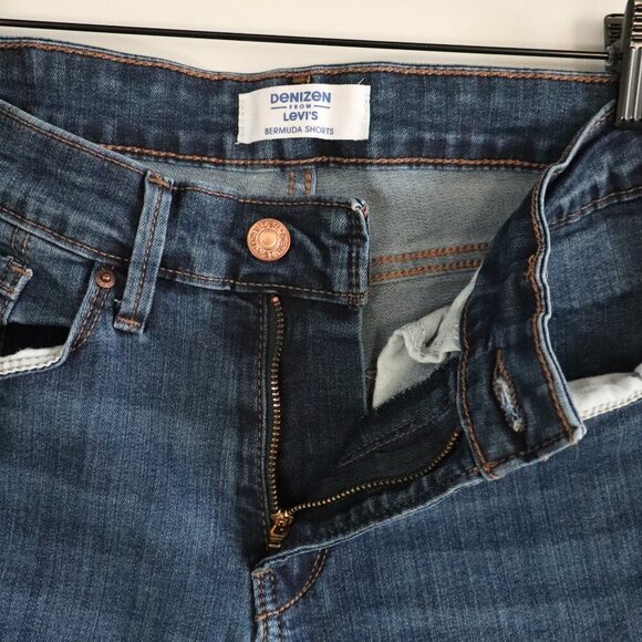 Levi's Women's M/L Blue‎ Denim Bermuda Denizen Stretch Pocket Jeans Shorts - Picture 5 of 12